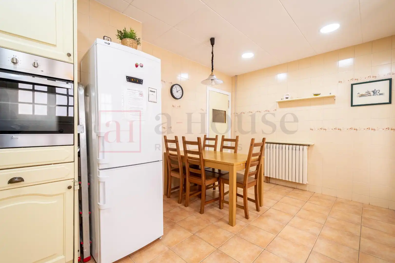 Cuina de Pis en venda en Barcelona amb Aire condicionat, Calefacció i Parquet