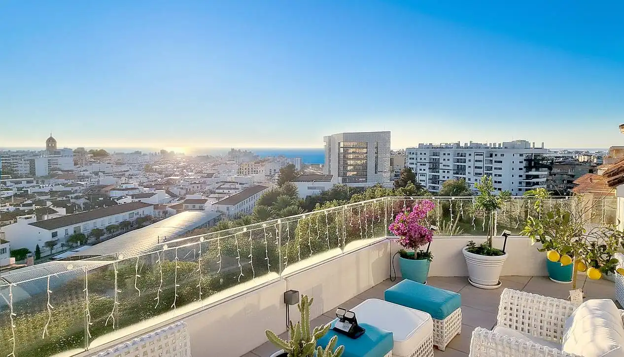 Penthouse mit Pool zum Verkauf in Estepona Pueblo, imagen 2