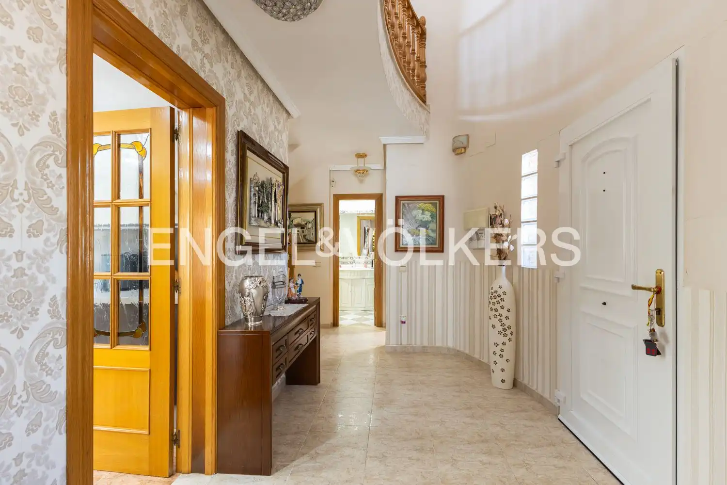Houses for sale in L'Eliana  with Air Conditioner, Heating and Private garden