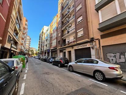 Exterior view of Flat for sale in  Valencia Capital
