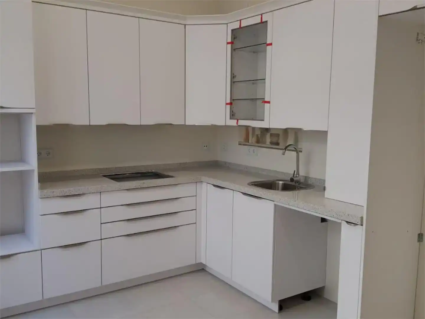 Cocina de Casa o chalet en venta en Madrid con Aire acondicionado, Jardín privado y Parquet