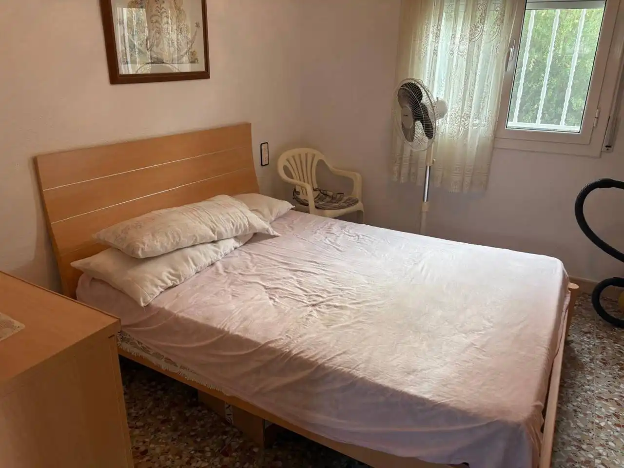 Dormitori de Casa o xalet en venda en Olesa de Montserrat amb Aire condicionat, Jardí privat i Terrassa