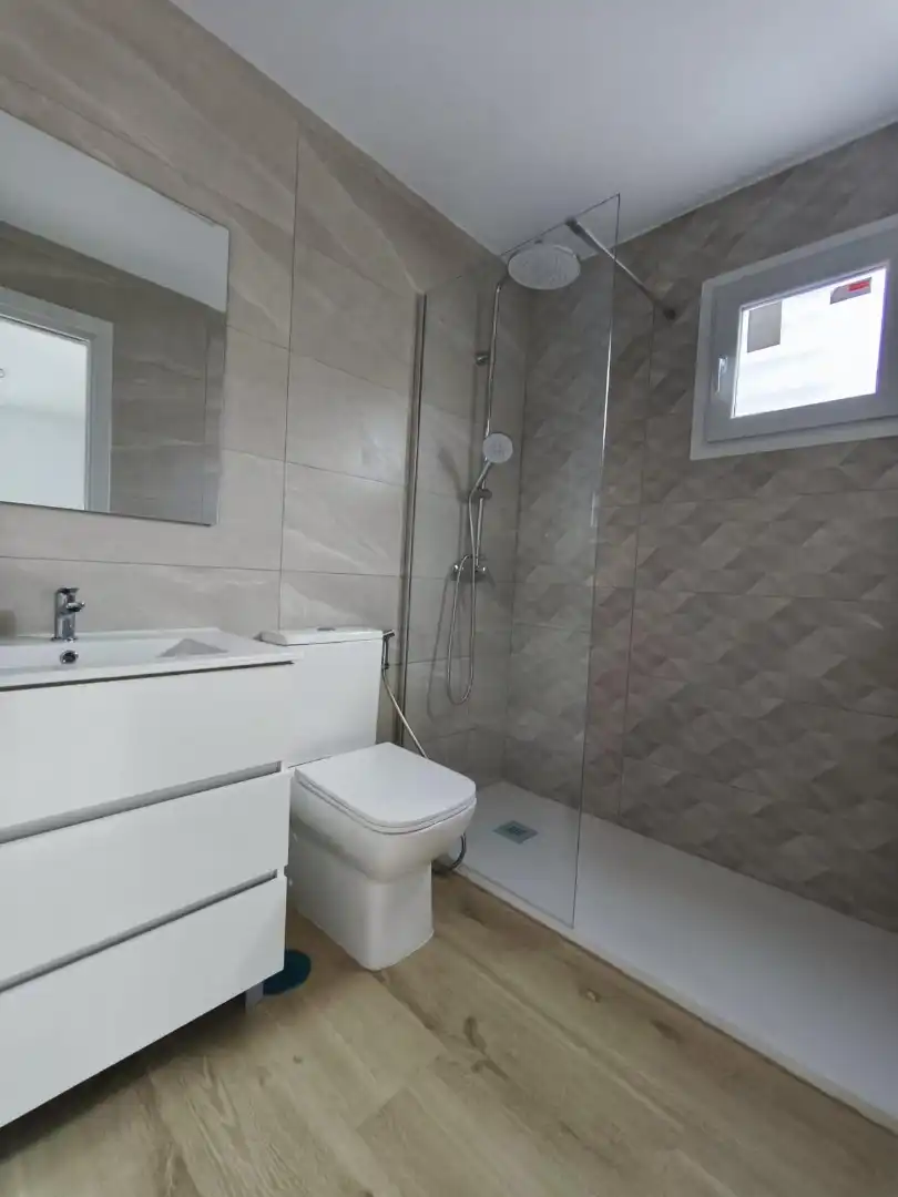 Bathroom of Study for sale in Málaga  with Alarm