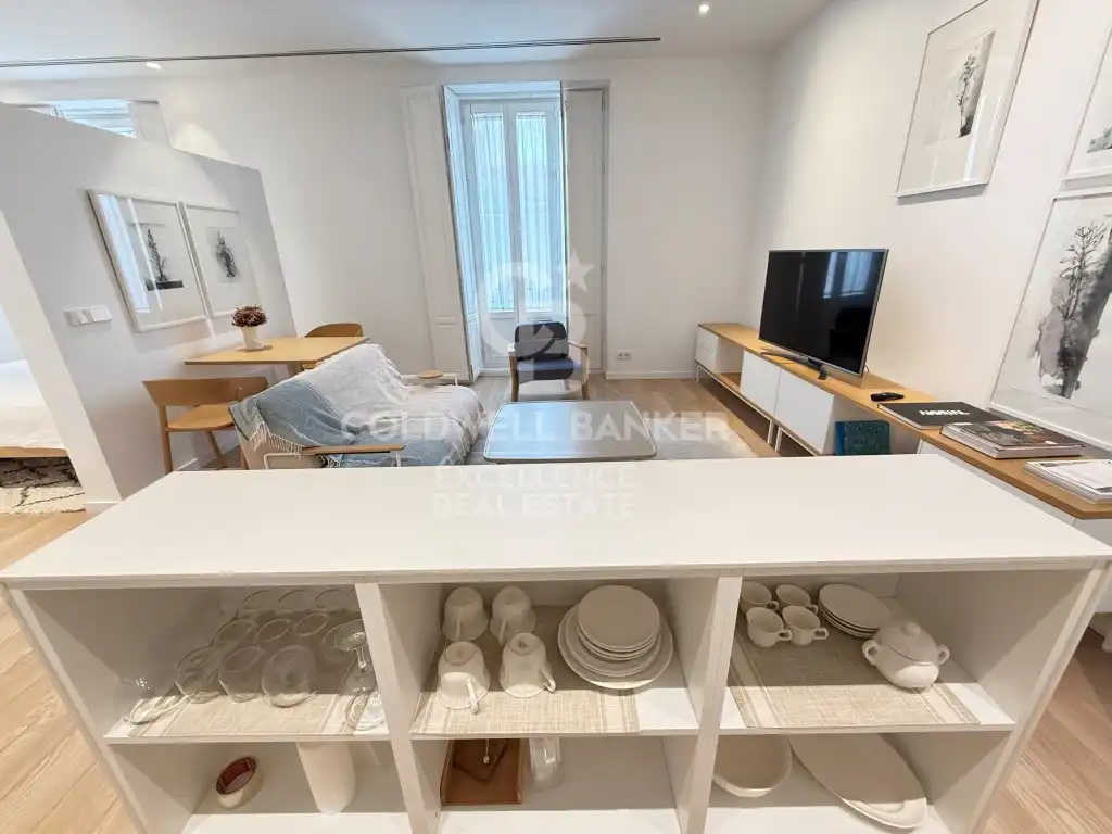 Sala d'estar de Pis de lloguer en Valencia amb Moblat i Forn