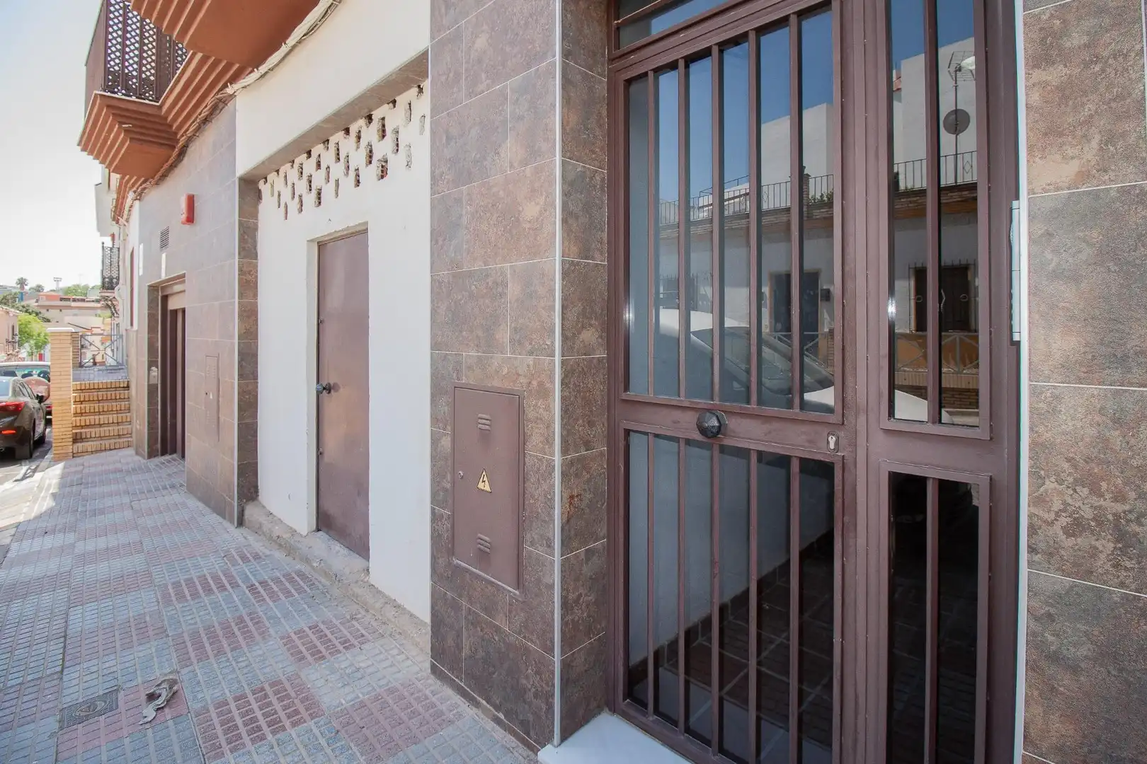 Exterior view of Duplexes for sale in Tomares  with Air Conditioner, Terrace and Balcony