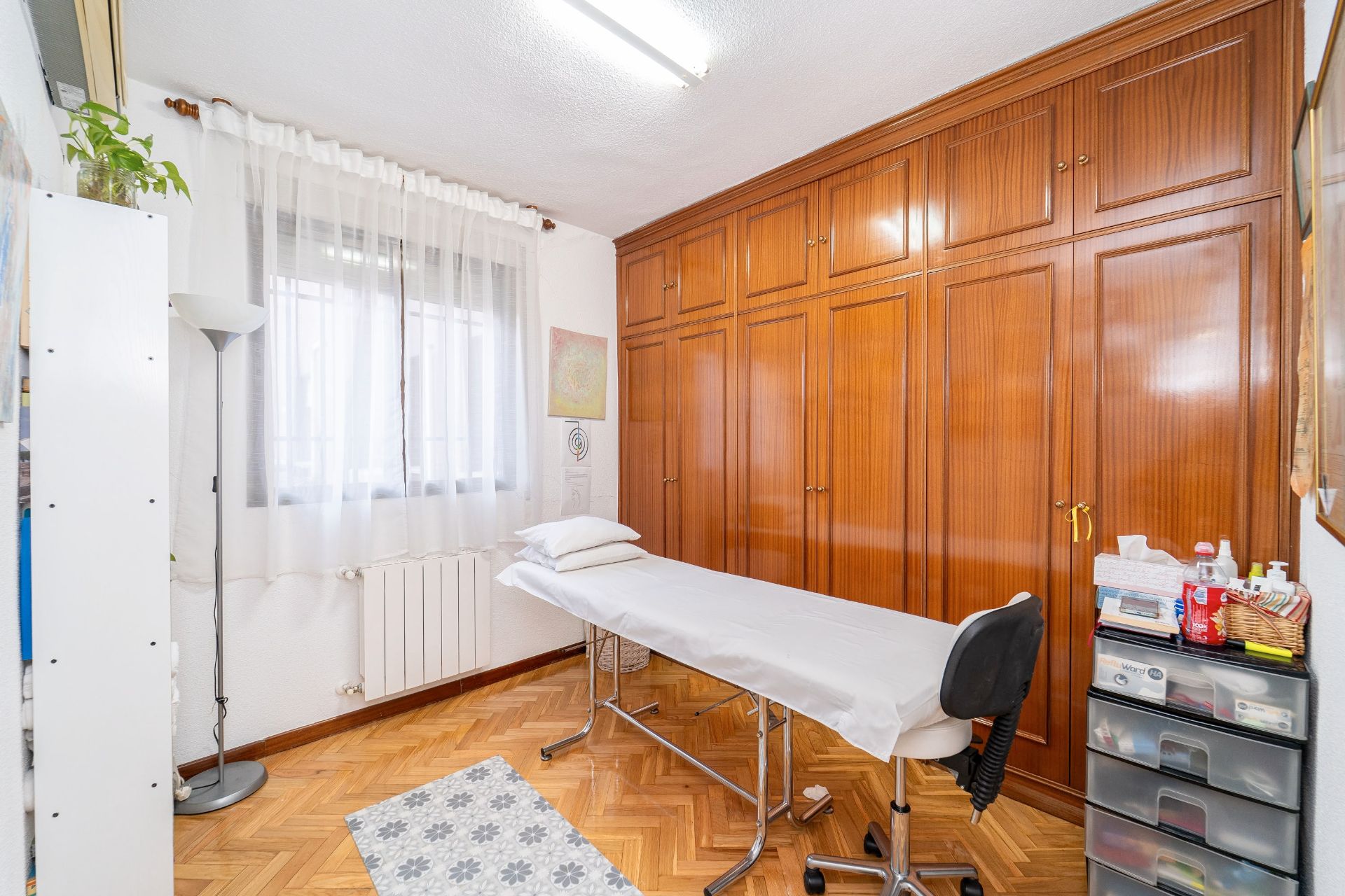 Bedroom of Flat for sale in Móstoles  with Air Conditioner, Heating and Terrace