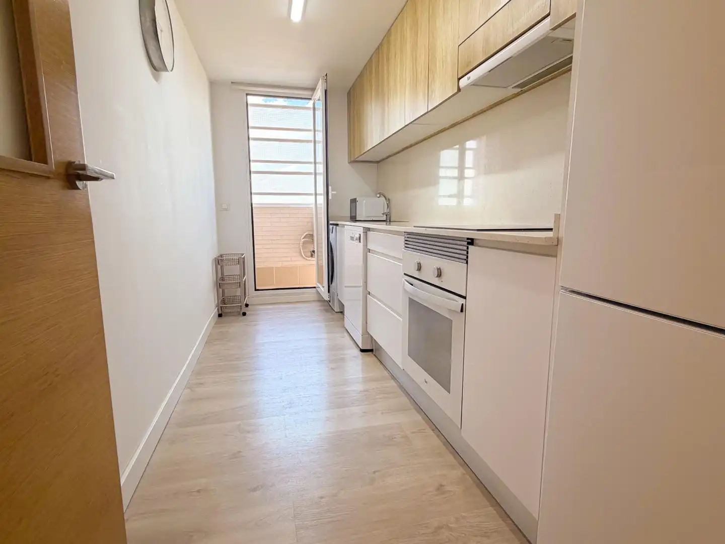Cocina de Apartamento de alquiler en El Puig de Santa Maria con Aire acondicionado, Calefacción y Terraza
