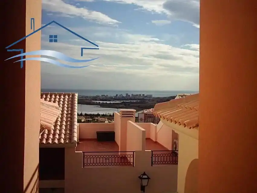 Casa a schiera con terrazza in vendita a Carrer de I'Aigualera, imagen 6