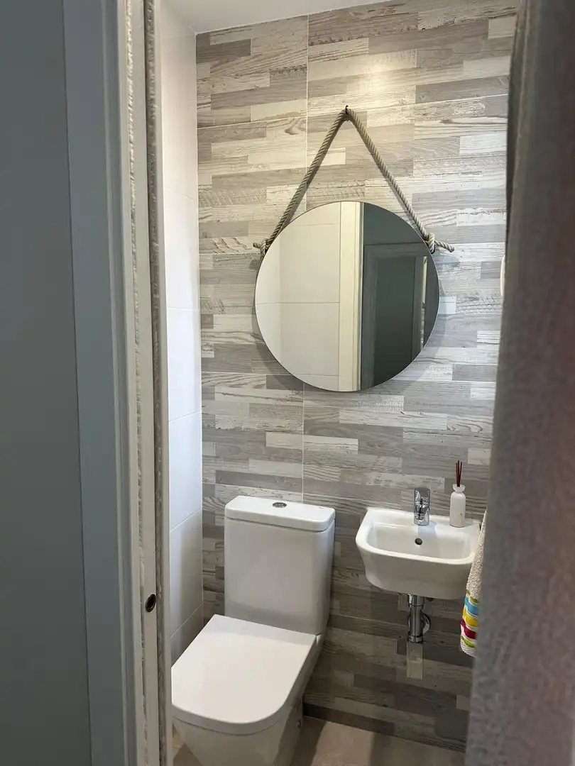 Baño de Piso en venta en Marbella con Aire acondicionado, Calefacción y Terraza