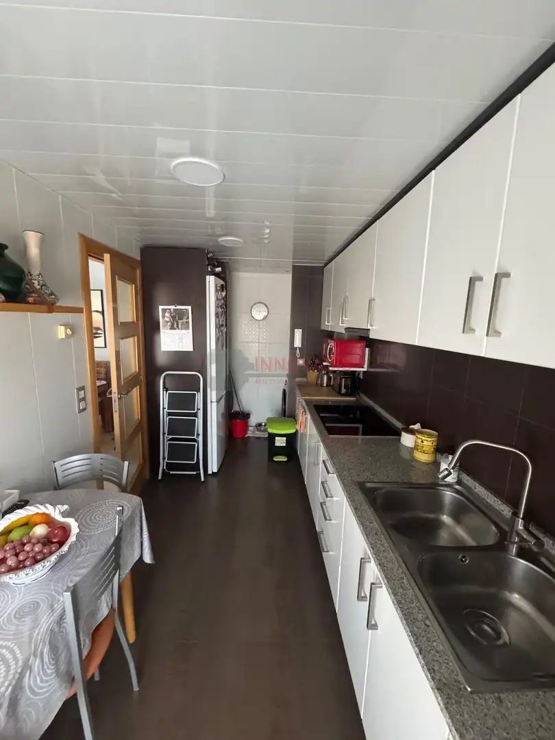 Apartamento con terraza en venta en Sant Martí Sarroca, imagen 3