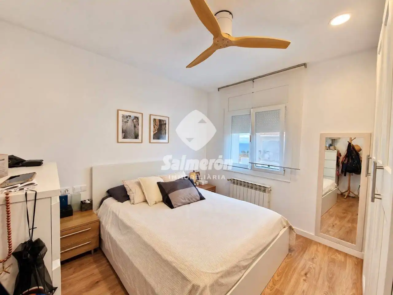 Bedroom of Flat for sale in Centre