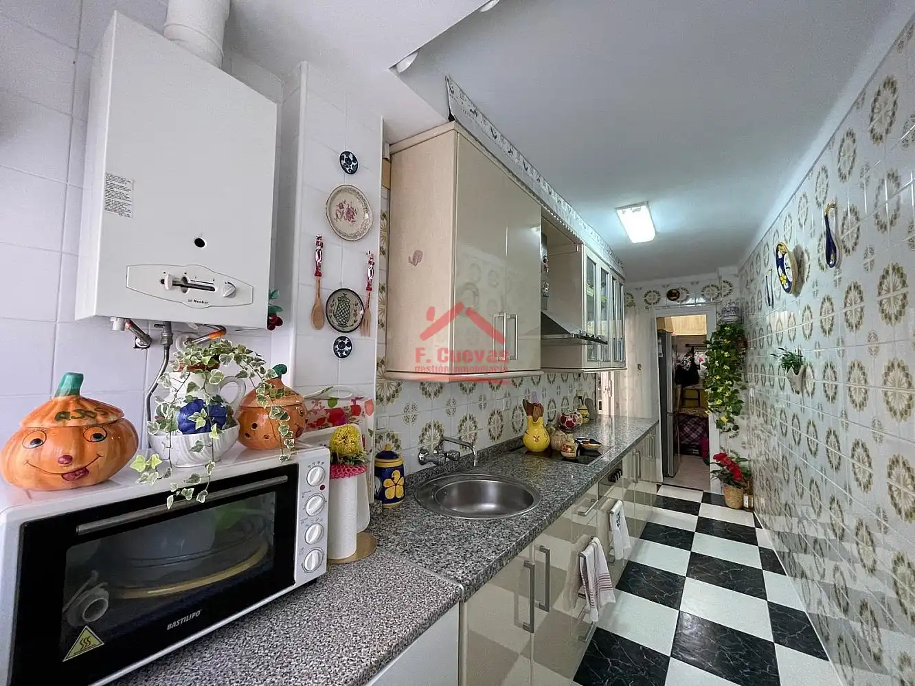 Cocina de Apartamento en venta en Vélez-Málaga con Aire acondicionado, Calefacción y Terraza