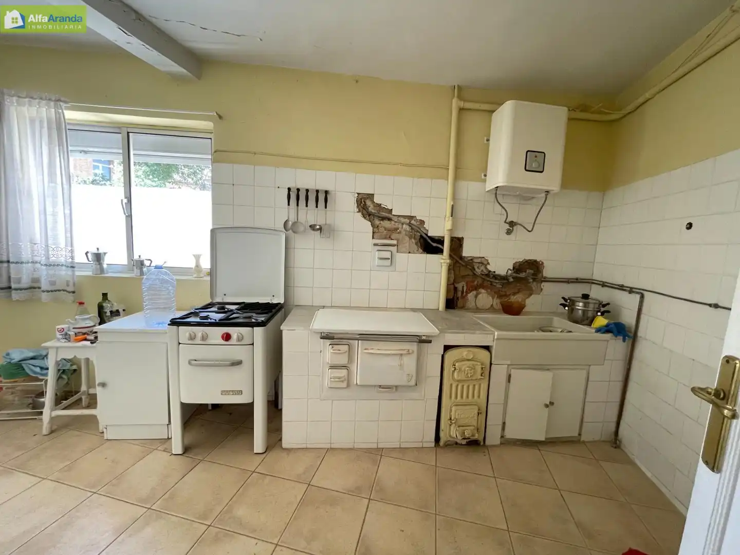 Cocina de Finca rústica en venta en Roa con Terraza y Balcón