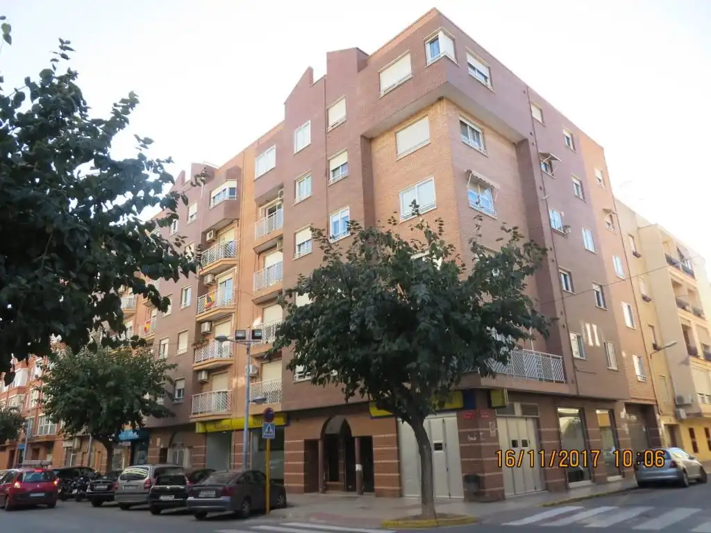 Vista exterior de Piso en venta en Paiporta con Balcón
