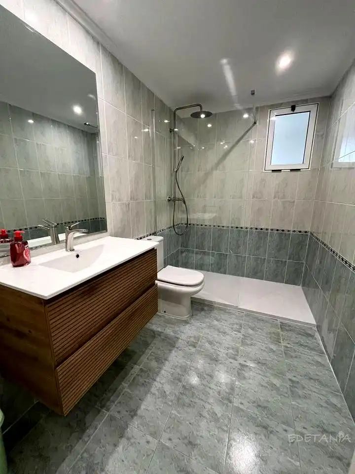 Bathroom of Flat for rent in Moncada  with Heating and Furnished