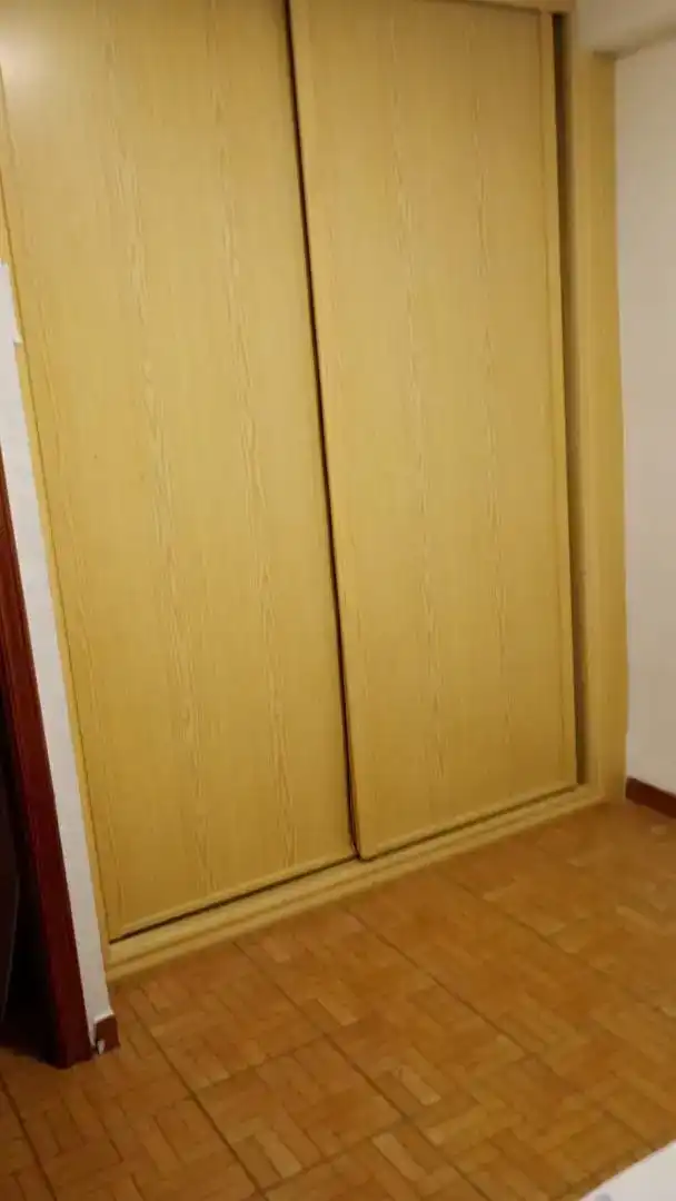 Schlafzimmer von Wohnung zur Miete in Parla mit Klimaanlage, Ofen und Waschmaschine