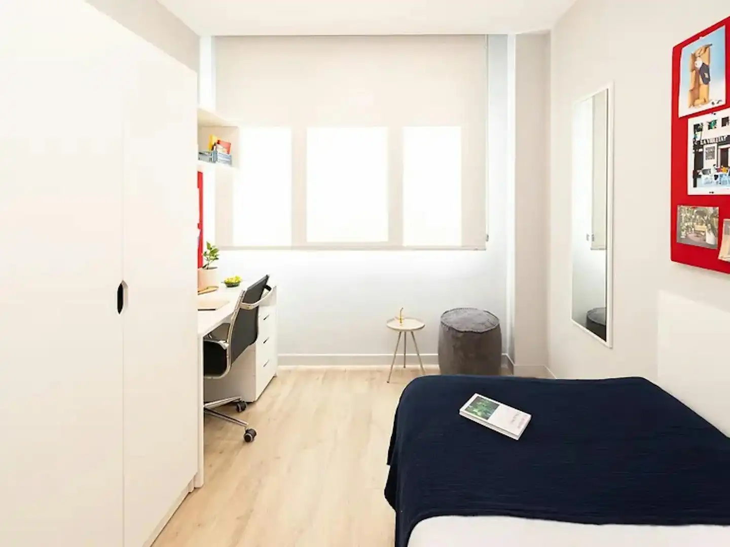 Schlafzimmer von Wohnung zur untervermieten in  Madrid Capital mit Klimaanlage, Heizung und Möbliert