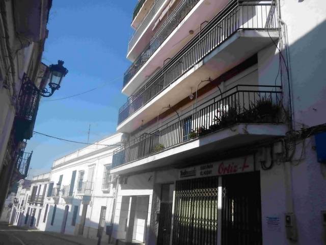 Piso en Venta en C/ Cervantes en Cazalla de la Sierra