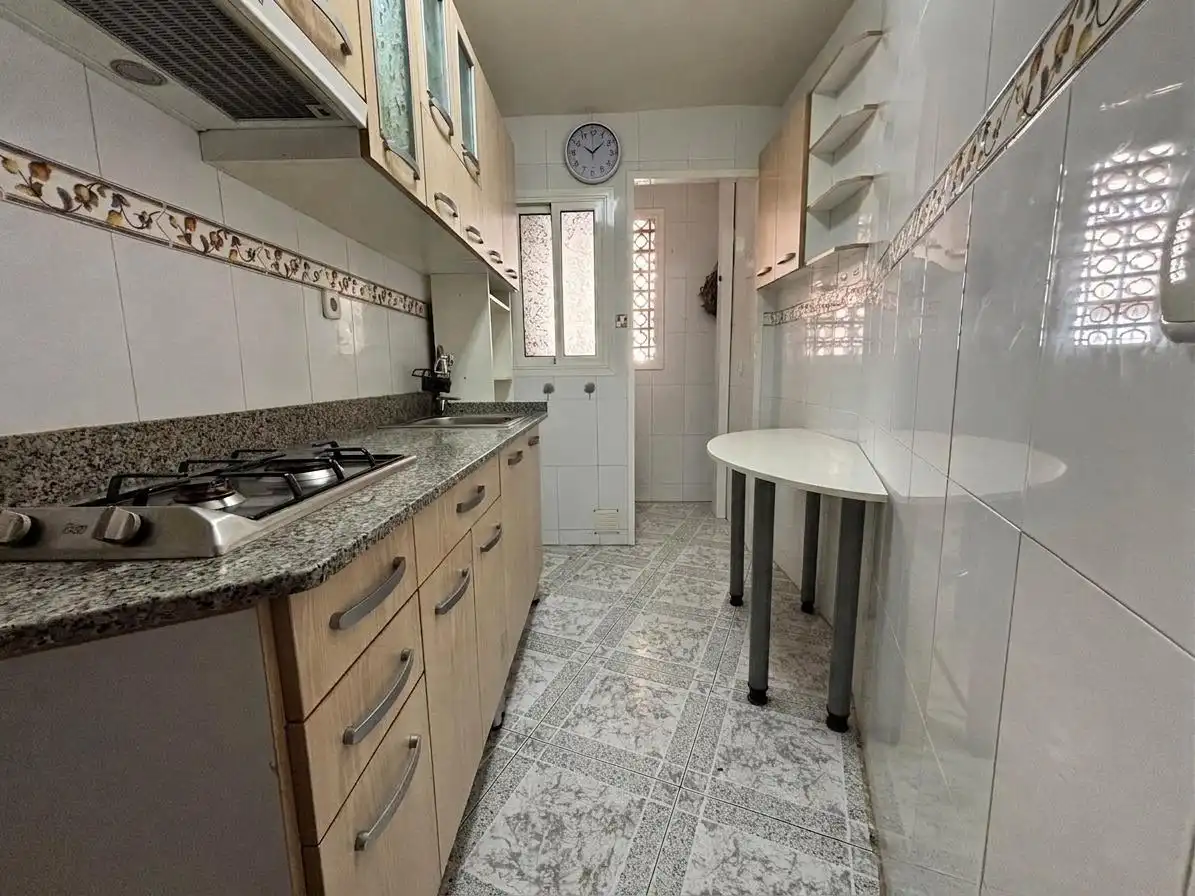 Cocina de Piso en venta en Esplugues de Llobregat con Terraza