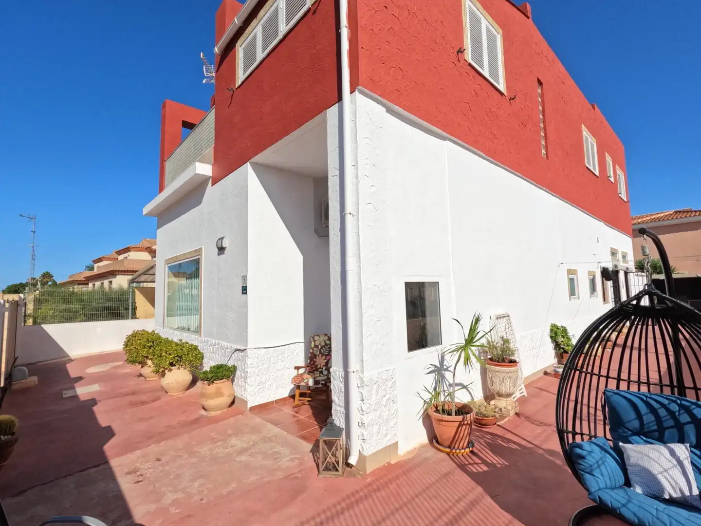 Vista exterior de Casa o xalet en venda en Los Alcázares amb Aire condicionat