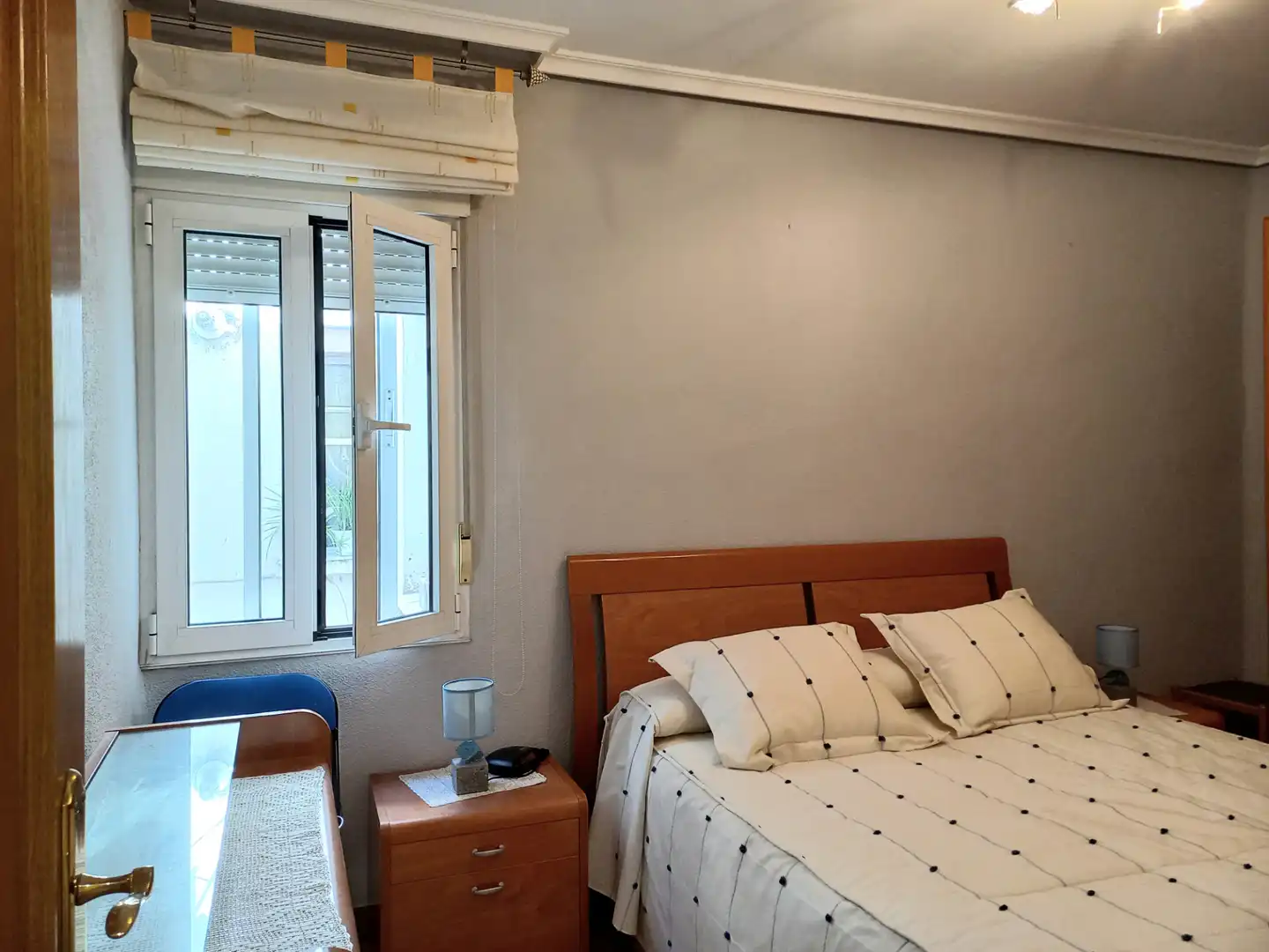 Schlafzimmer von Wohnung zum Verkauf in Burgos mit Heizung