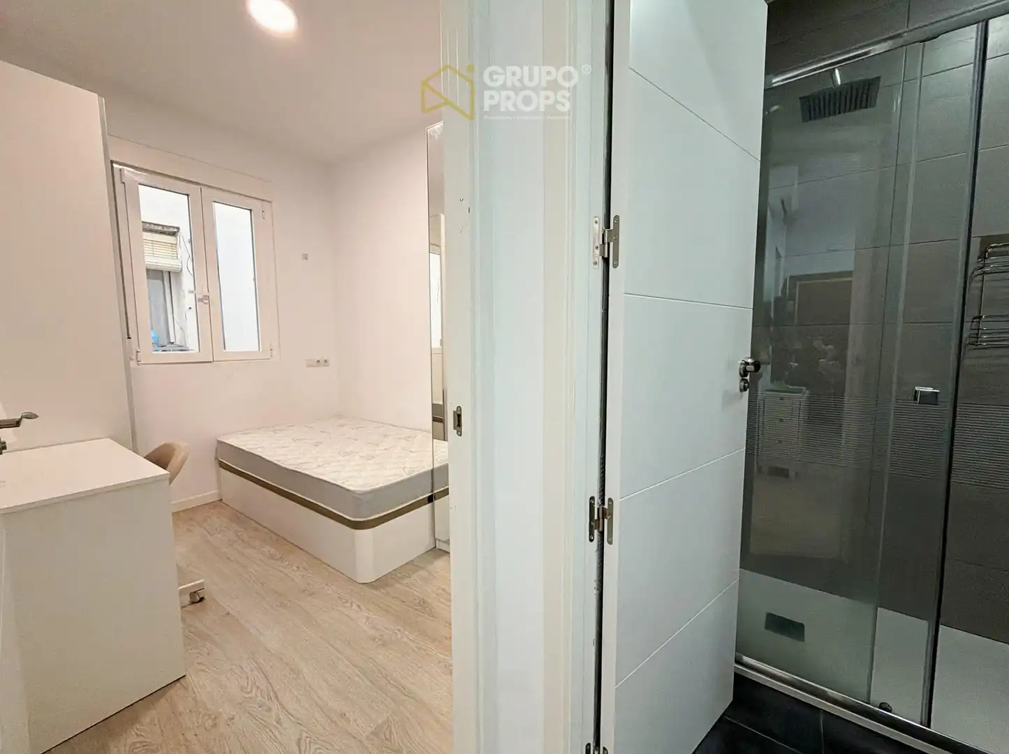 Flat for rent in Trafalgar