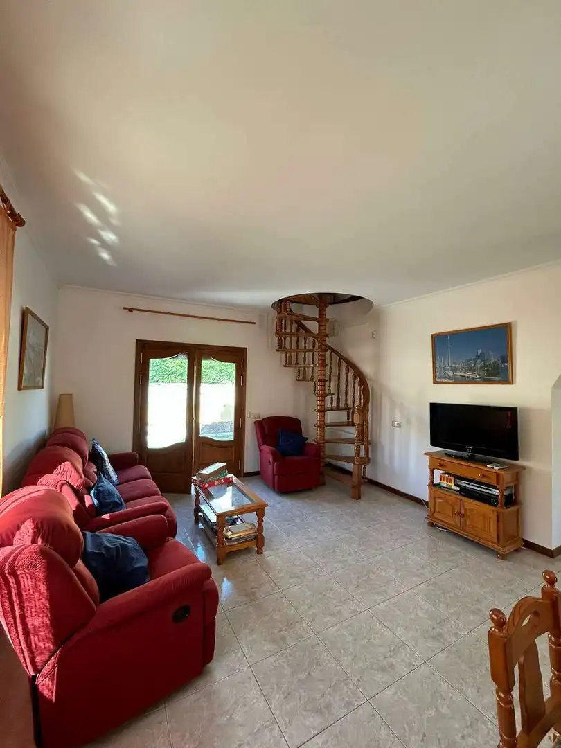 House with pool for sale in Requesens, imagen 20
