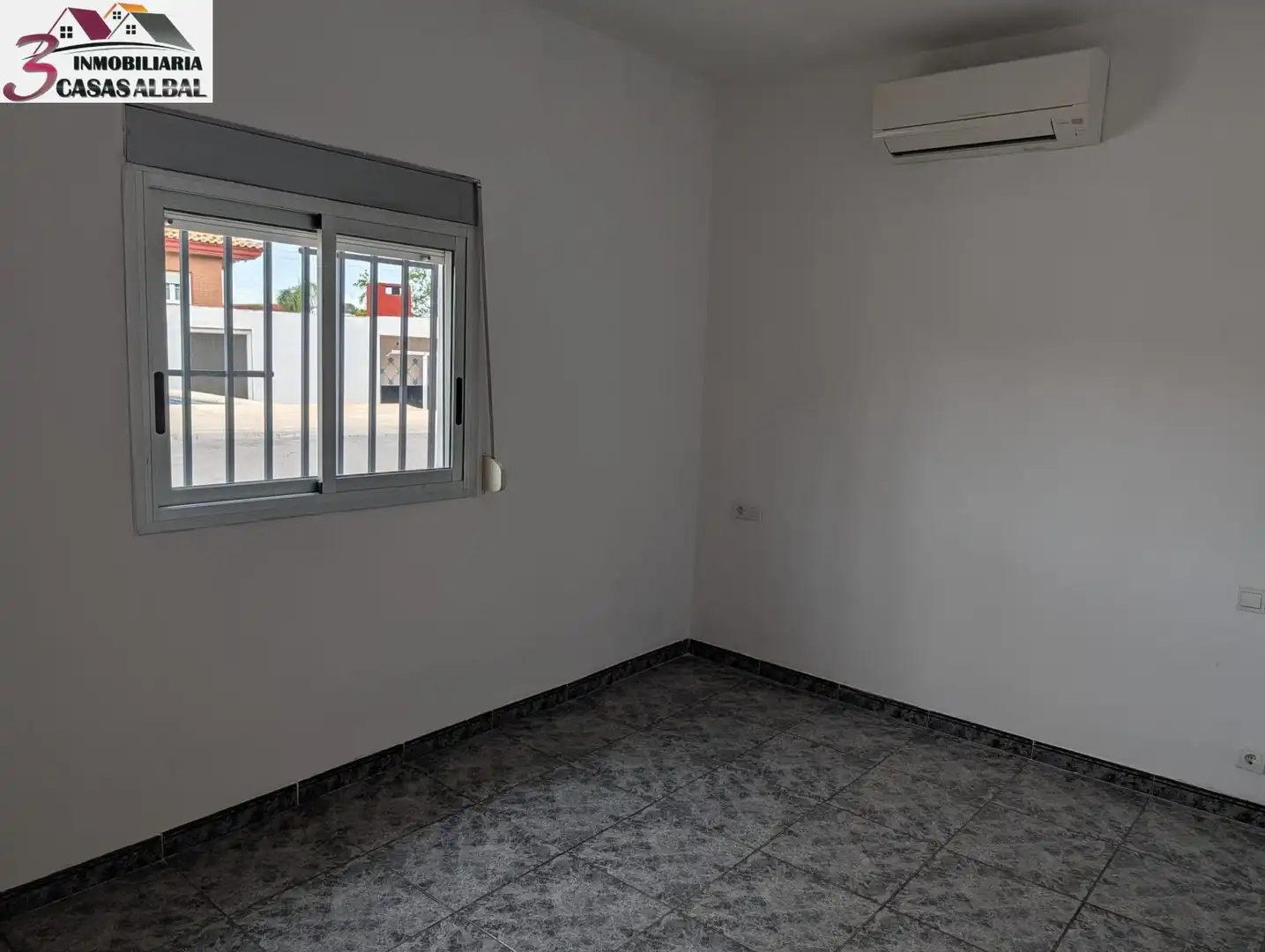 Habitación de Casa o chalet de alquiler en Picassent con Jardín privado y Piscina comunitaria