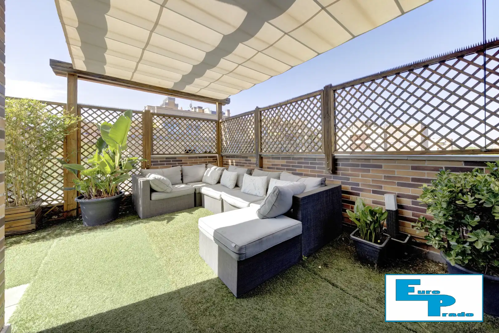 Terrassa de Àtic en venda en Madrid amb Aire condicionat, Calefacció i Jardí privat