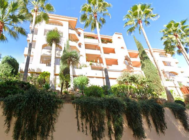 Piso en Venta en Marbella - Marbella,Elviria,Avenida Santa Maria en Santa María