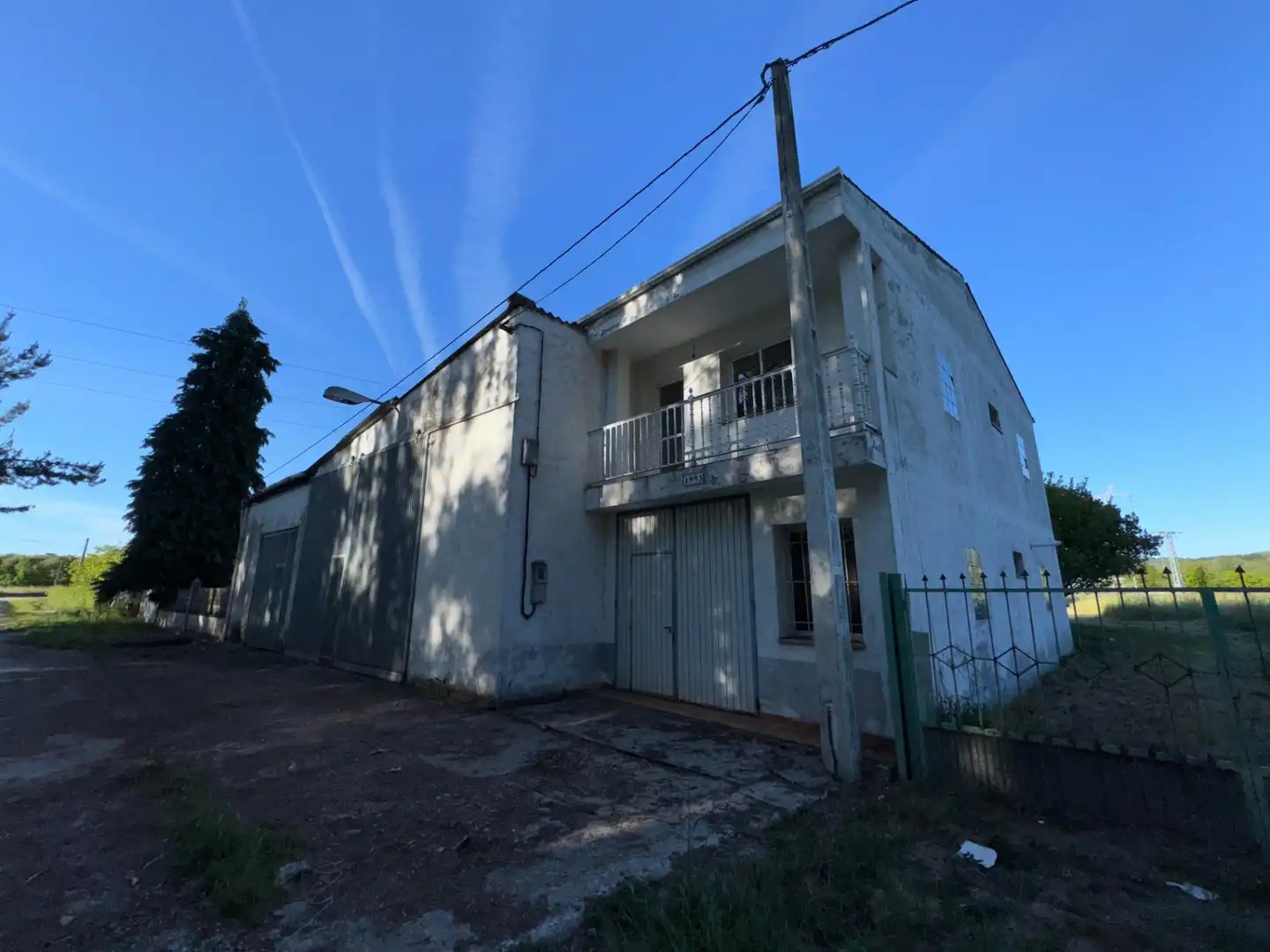 Exterior view of Houses for sale in Ponferrada