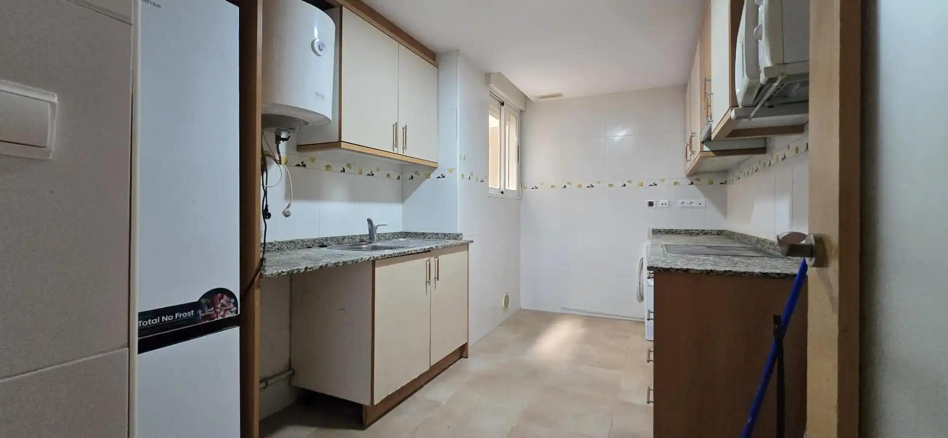 Kitchen of Flat for sale in Benissanó  with Balcony