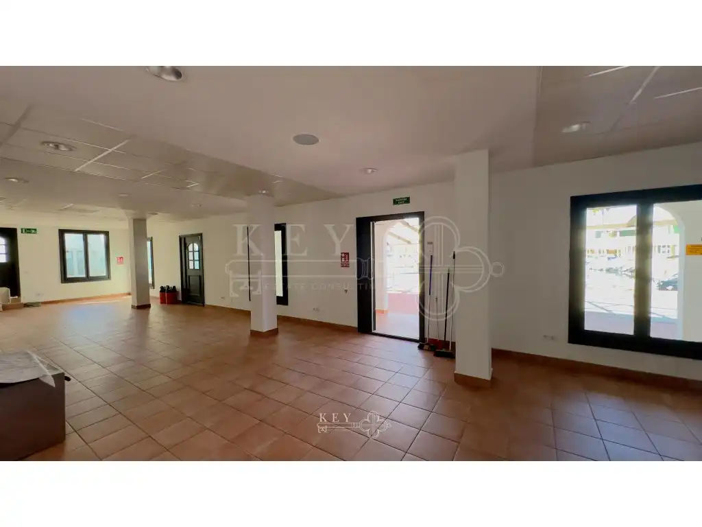 Geschaftsraum zur Miete in Ciutadella de Menorca