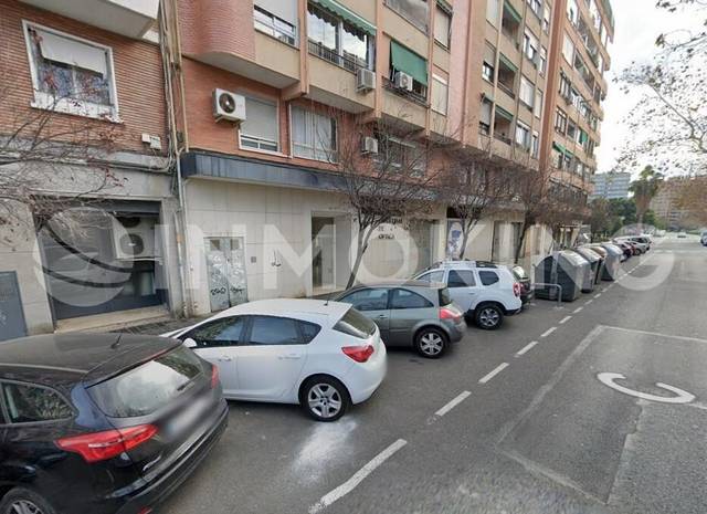 Local comercial en Alquiler en Pintor Maella , 23 en La Creu del Grau
