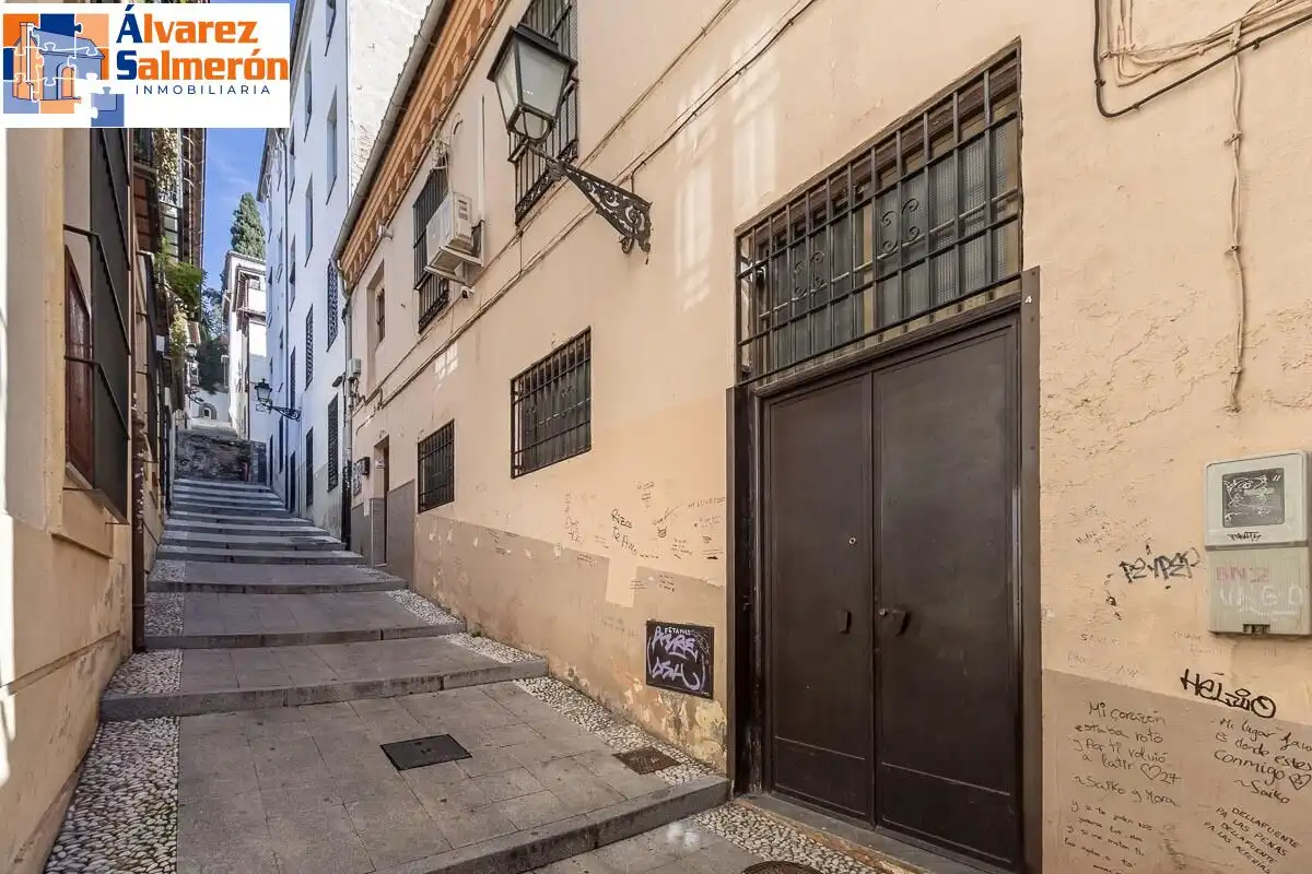 Vista exterior de Piso en venta en Centro