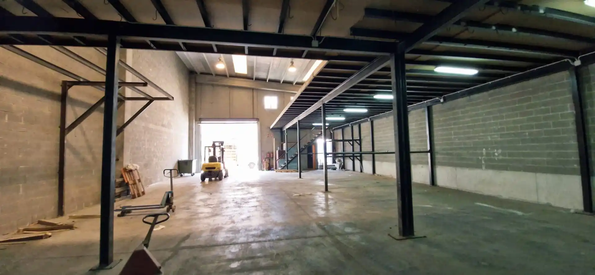 Nave industrial de alquiler en Esparreguera