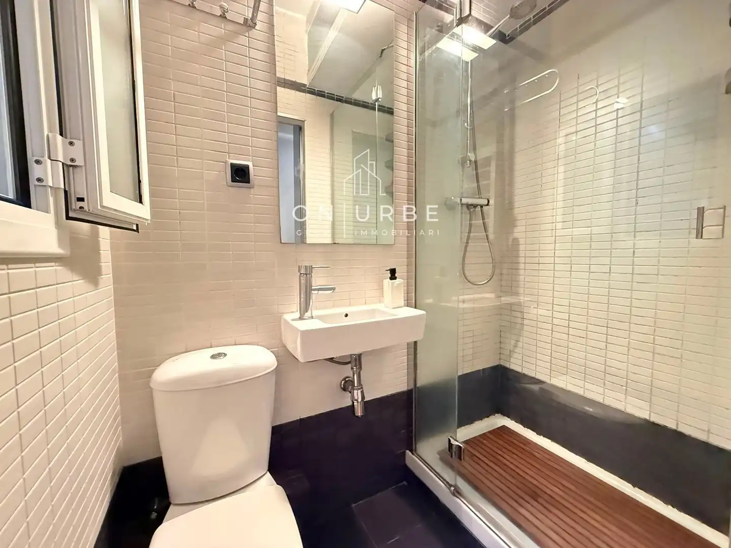 Baño de Piso en venta en Barcelona con Aire acondicionado, Calefacción y Parquet
