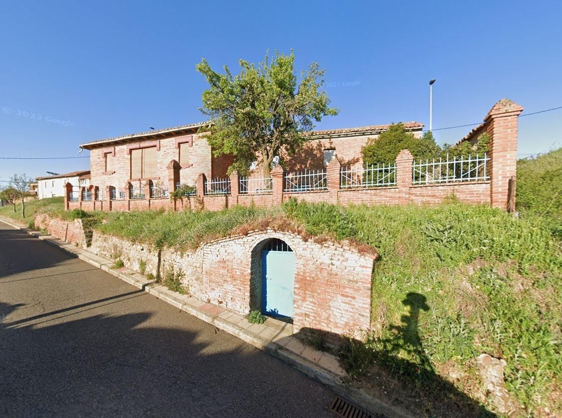 Vista exterior de Casa o chalet en venta en León Capital  con Jardín privado