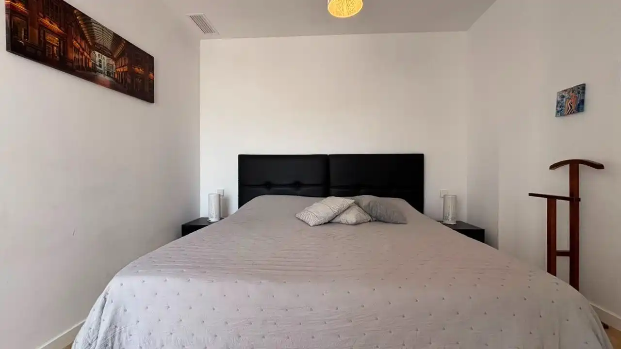 Schlafzimmer von Dachboden zur Miete in Villajoyosa / La Vila Joiosa mit Klimaanlage, Terrasse und Möbliert