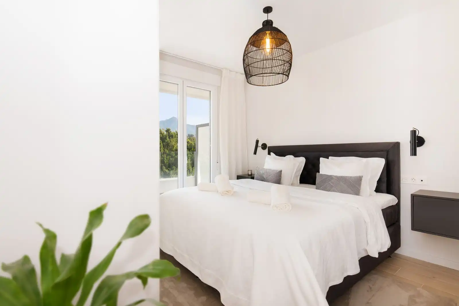 Dormitori de Apartament en venda en Marbella amb Aire condicionat, Terrassa i Traster