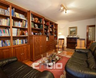 Living room of Flat for sale in Lugo Capital  with Heating, Storage room and Balcony