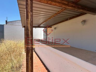 Nave industrielle à vendre à Almendralejo