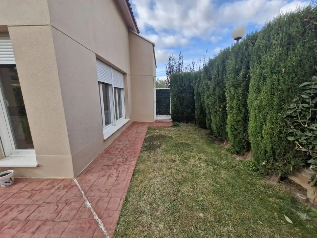Casa o chalet en venta en Carretera Ctra. de Logroño, 132, Agoncillo