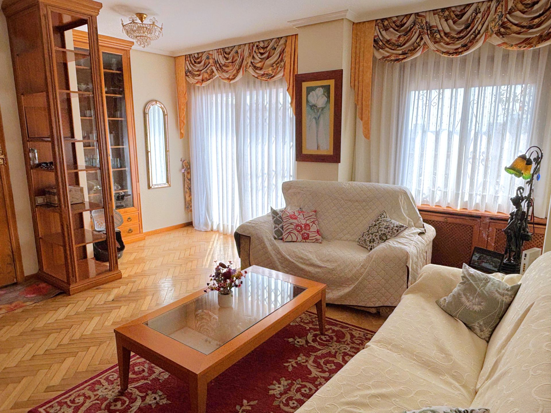 Living room of Attic for sale in  Valencia Capital  with Air Conditioner, Heating and Parquet flooring