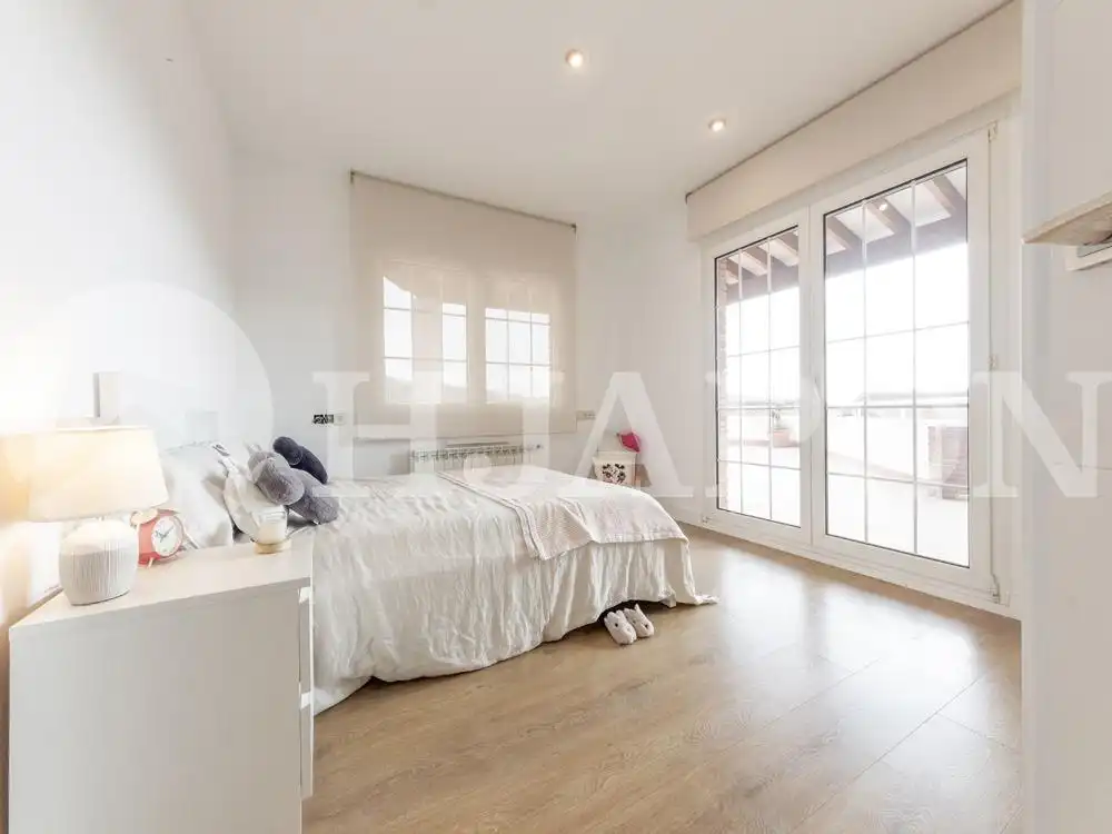 Habitación de Casa o chalet en venta en Argentona con Aire acondicionado, Calefacción y Jardín privado