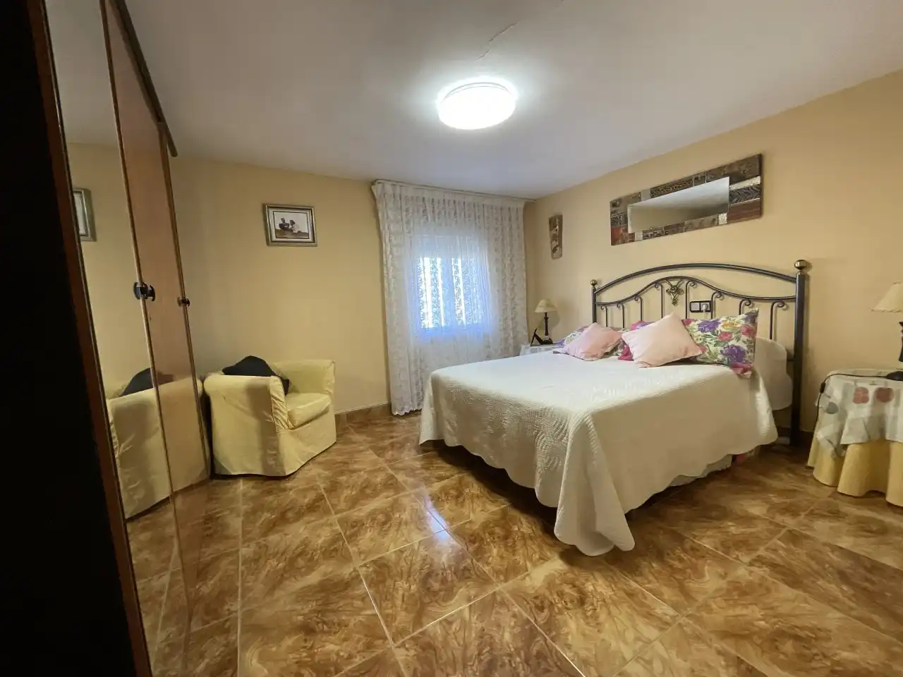 Habitación de Casa o chalet en venta en Bañares con Calefacción, Trastero y Amueblado