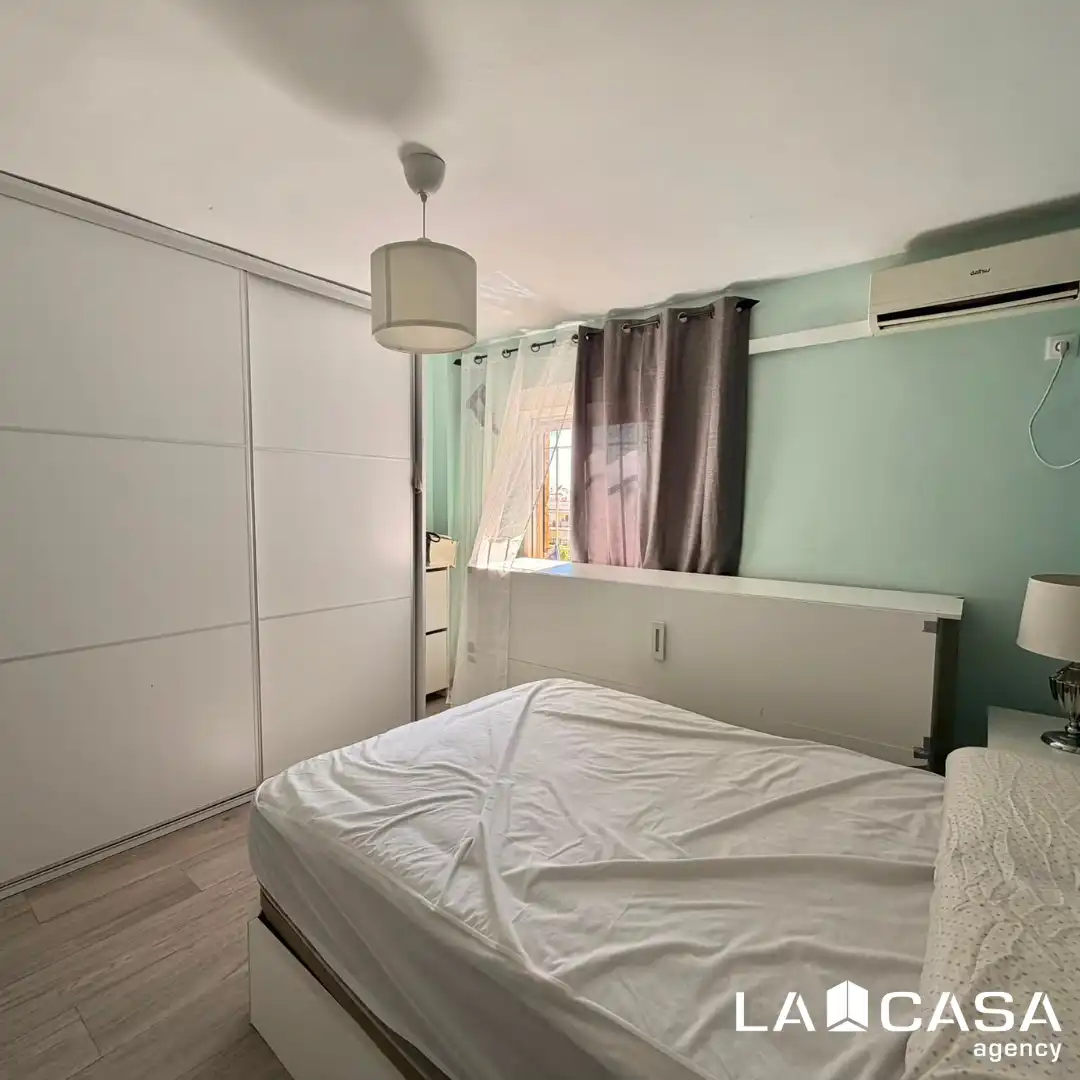 Bedroom of Flat for sale in Sevilla  with Heating and Terrace