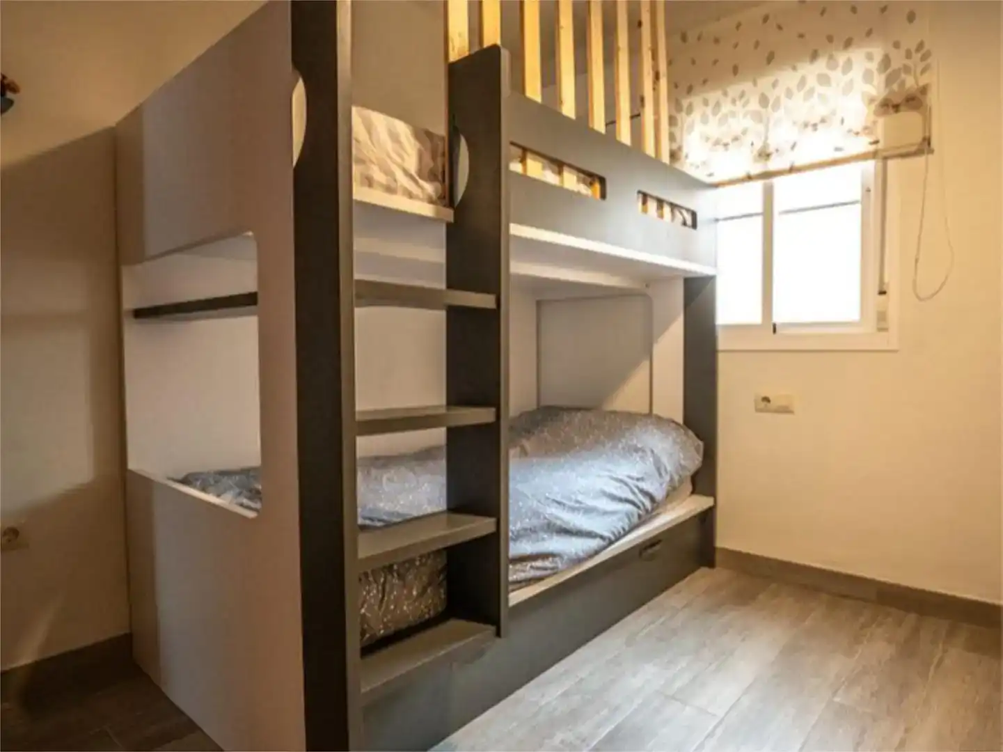 Habitación de Piso en venta en Monda con Aire acondicionado, Trastero y Balcón