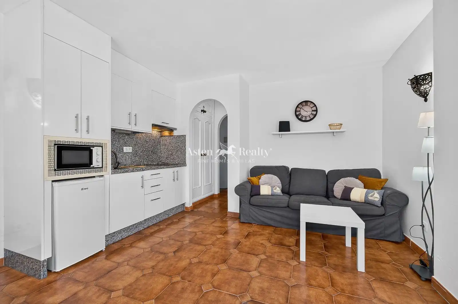 Living room of Study for sale in Adeje  with Terrace, Swimming Pool and Furnished