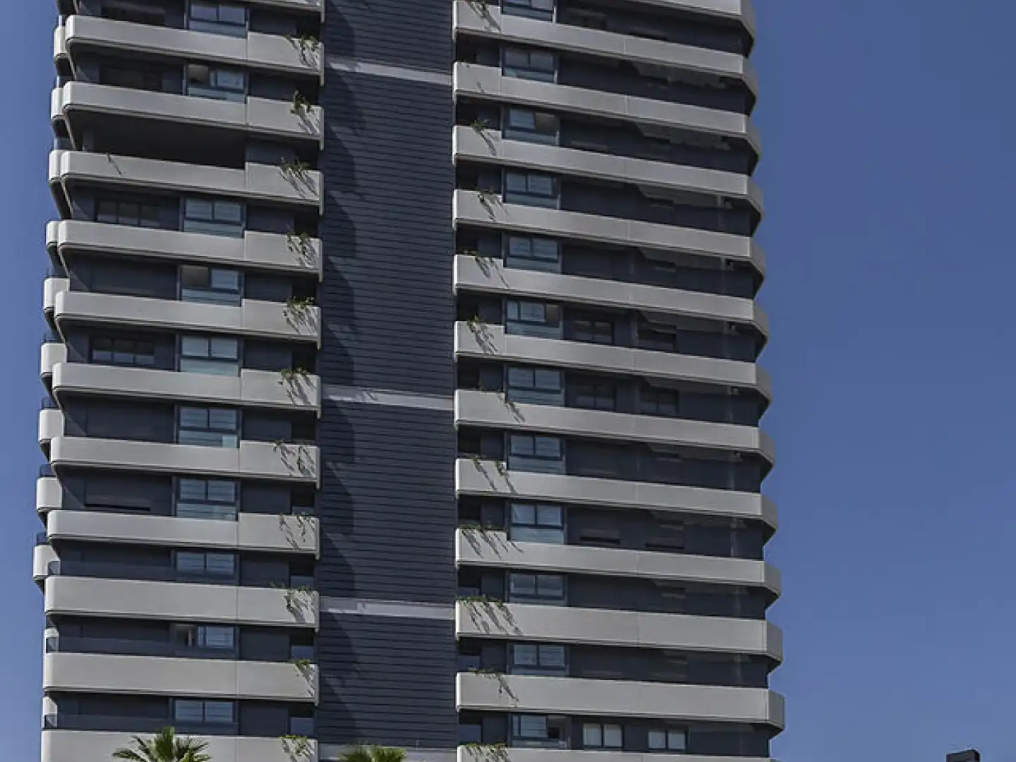 Vista exterior de Piso de alquiler en Madrid con Aire acondicionado, Calefacción y Terraza